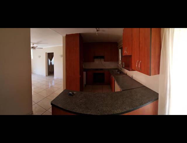 3 BEDROOM HOUSE FOR SALE IN DALPARK EXT 6
